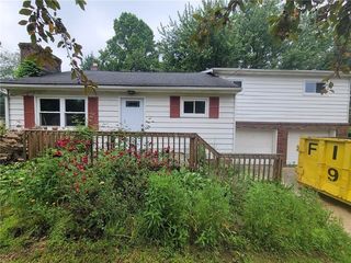 Foreclosed Home - List 100744175