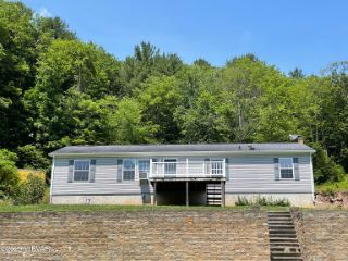 Foreclosed Home - 952 MARSH CREEK RD, 16901