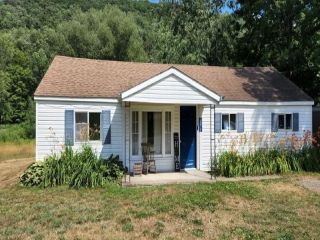 Foreclosed Home - 5072 MAIN ST, 16936