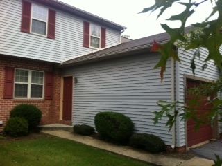 Foreclosed Home - 2003 ACORN DR, 17042