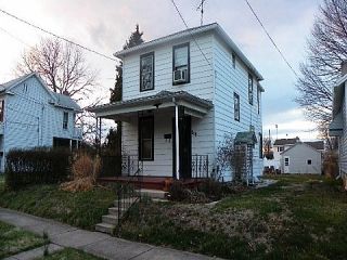 Foreclosed Home - 119 E PORTLAND ST, 17055