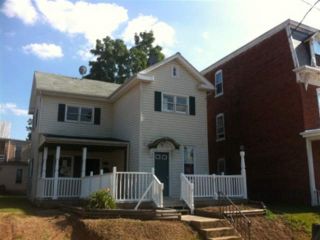 Foreclosed Home - 258 E WATER ST, 17057