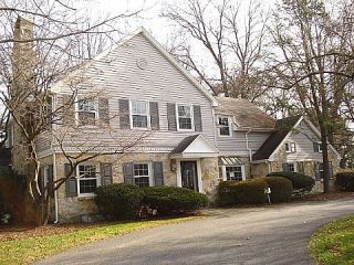 Foreclosed Home - 1189 TWIN LAKES DR, 17111