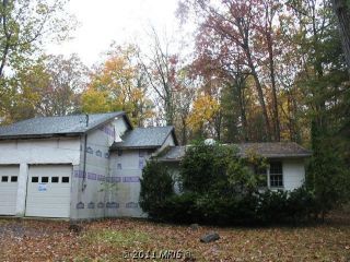Foreclosed Home - 211 SCHOOLHOUSE HILL RD, 17222
