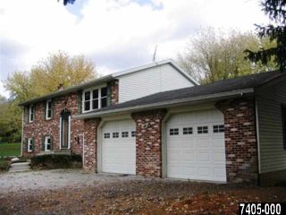 Foreclosed Home - 167 CHERRY LN, 17301