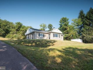 Foreclosed Home - 675 ABBOTTSTOWN PIKE, 17301