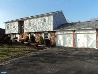 Foreclosed Home - 247 DELP RD, 17601