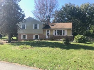 Foreclosed Home - 3463 Duff Ave, 17601