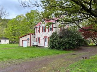 Foreclosed Home - 18 VALLEY RD, 17758