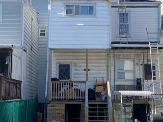 Foreclosed Home - 206 W GIRARD ST, 17851