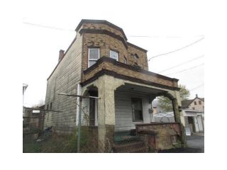 Foreclosed Home - 140 S Carbon Street, 17872