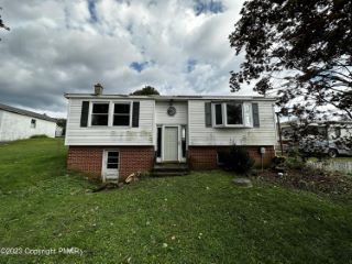 Foreclosed Home - 616 2ND AVE, 17888