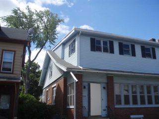 Foreclosed Home - 826 W MILTON ST, 18042