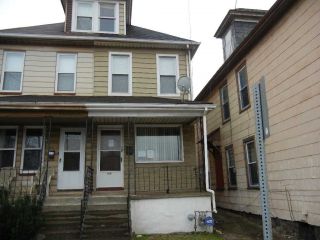 Foreclosed Home - 1236 WOOD AVE, 18042