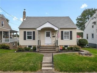 Foreclosed Home - 506 ADAMS ST, 18076