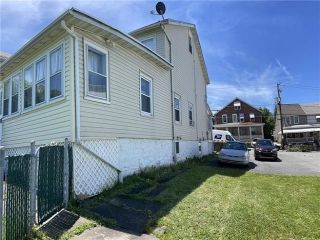 Foreclosed Home - 45 S WALNUT ST, 18232