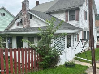 Foreclosed Home - 1 W CENTER ST, 18240