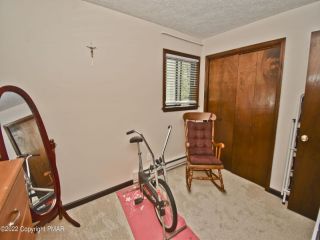 Foreclosed Home - 3289 GREENBRIAR DR, 18301