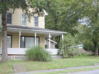 Foreclosed Home - 204 LACKAWANNA AVE, 18301