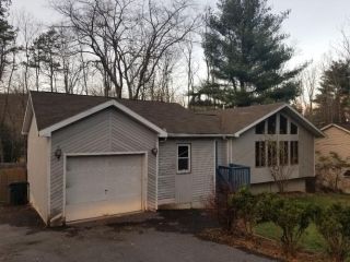 Foreclosed Home - 232 Birchwood Dr, 18302