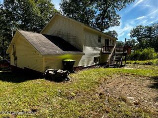 Foreclosed Home - 3144 PARLIAMENT DR, 18302