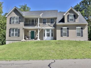 Foreclosed Home - 387 SHAWNEE VALLEY DR, 18302