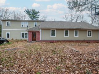 Foreclosed Home - 136 WINTER HILL RD, 18330