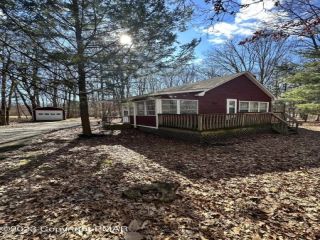 Foreclosed Home - 178 TIMBER HILL RD, 18332