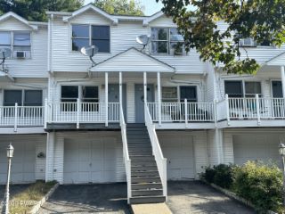 Foreclosed Home - 125 SAWKILL AVE APT I, 18337
