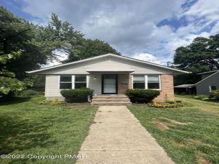 Foreclosed Home - 132 LEE AVE, 18360