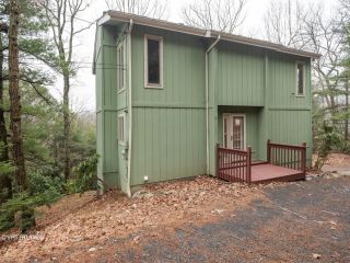 Foreclosed Home - 217 Cobble Creek Dr, 18372