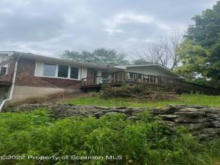 Foreclosed Home - 889 BUNKER HILL RD, 18419