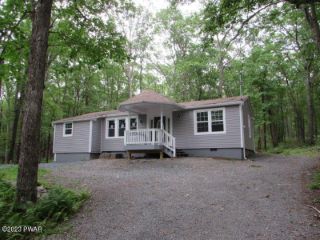 Foreclosed Home - (Range 100 - 199) FOREST CT, 18428