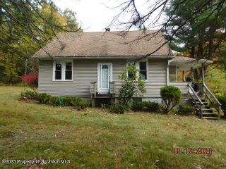 Foreclosed Home - 2054 MOOSIC LAKE RD, 18436