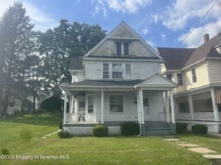 Foreclosed Home - 611 N HYDE PARK AVE, 18504