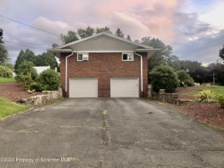 Foreclosed Home - 550 SEYMOUR AVE, 18505