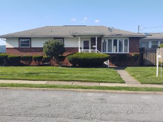 Foreclosed Home - 3908 LAWRENCE AVE, 18507