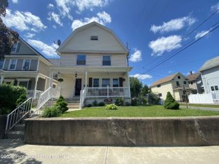 Foreclosed Home - 1025 ALBRIGHT AVE, 18508