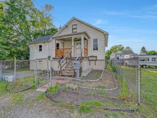 Foreclosed Home - 1447 VON STORCH AVE, 18509