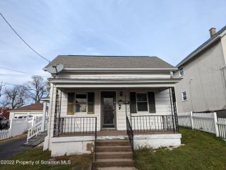 Foreclosed Home - 169 E PINE ST, 18512