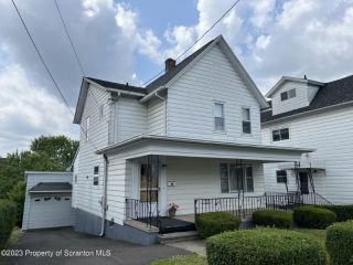 Foreclosed Home - 136 SMITH ST, 18512