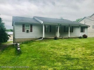 Foreclosed Home - 640 S KEYSER AVE, 18517