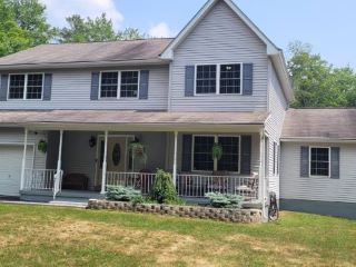 Foreclosed Home - 237 SCENIC DR, 18610
