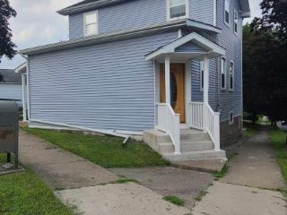 Foreclosed Home - 136 W MAIN ST, 18634