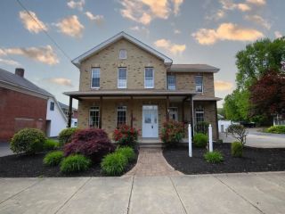 Foreclosed Home - 251 WYOMING AVE, 18644
