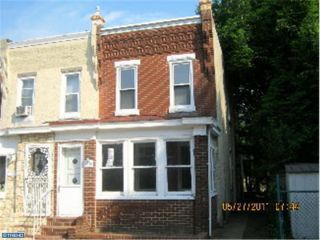Foreclosed Home - 1010 W 8TH ST, 19013