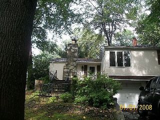 Foreclosed Home - 109 BROOKSIDE DR, 19053