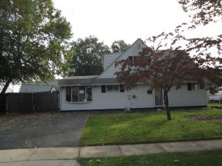 Foreclosed Home - 38 NIGHTINGALE LN, 19054