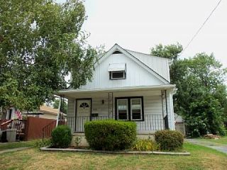 Foreclosed Home - 1215 CHESTNUT ST, 19061
