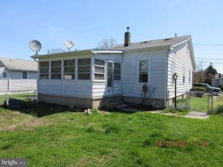 Foreclosed Home - 134 HARRISON AVE, 19067